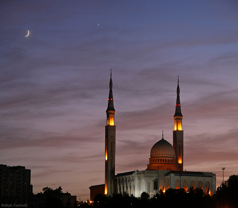 mosque-and-moon1.jpg